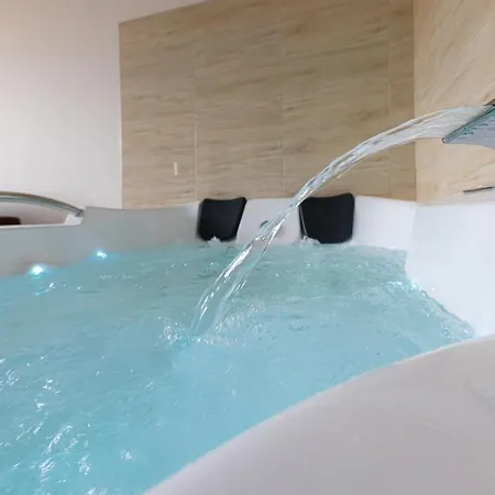 Bed and Breakfast Bazilika Alatt Panzio