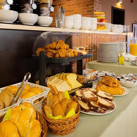Bazilika Alatt Panzio Bed & Breakfast