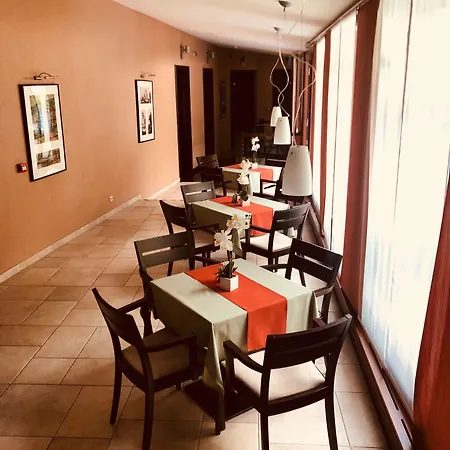 Bazilika Alatt Panzio 4*