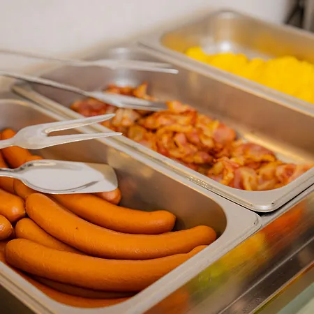 Bazilika Alatt Panzio Bed & Breakfast