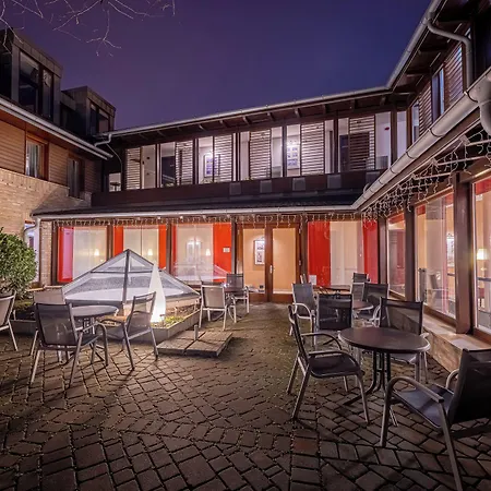 Bazilika Alatt Panzio 4* Esztergom