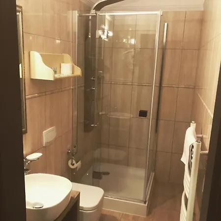 Bed and Breakfast Bazilika Alatt Panzio