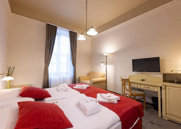 Bed & Breakfast Bazilika Alatt Panzio 4*
