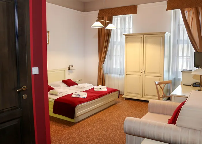Bazilika Alatt Panzió 4* Esztergom