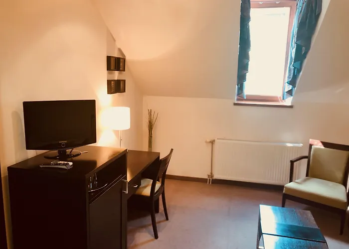 Bazilika Alatt Panzio 4* Esztergom