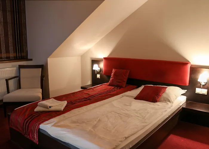 Bazilika Alatt Panzió 4* Esztergom
