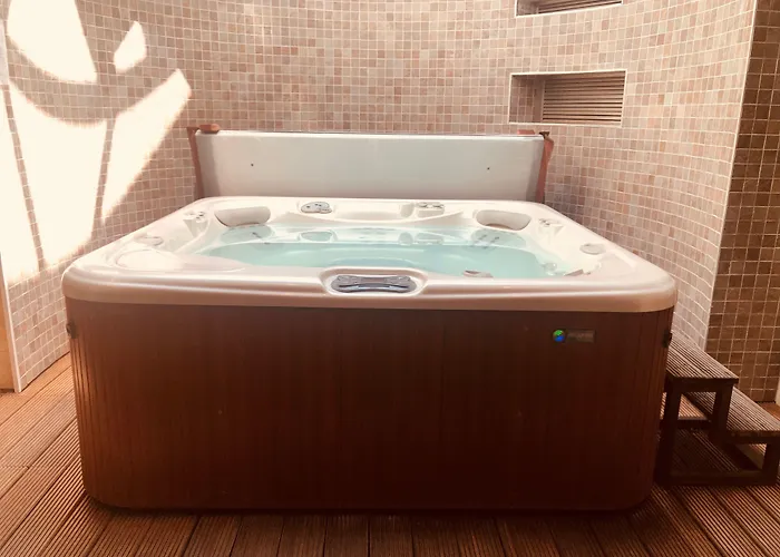 Bazilika Alatt Panzió Alojamento de Acomodação e Pequeno-almoço