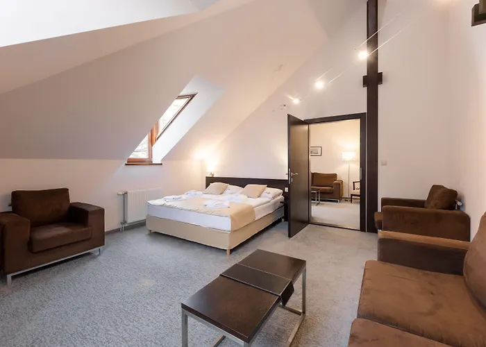 Bed & Breakfast Bazilika Alatt Panzio 4*